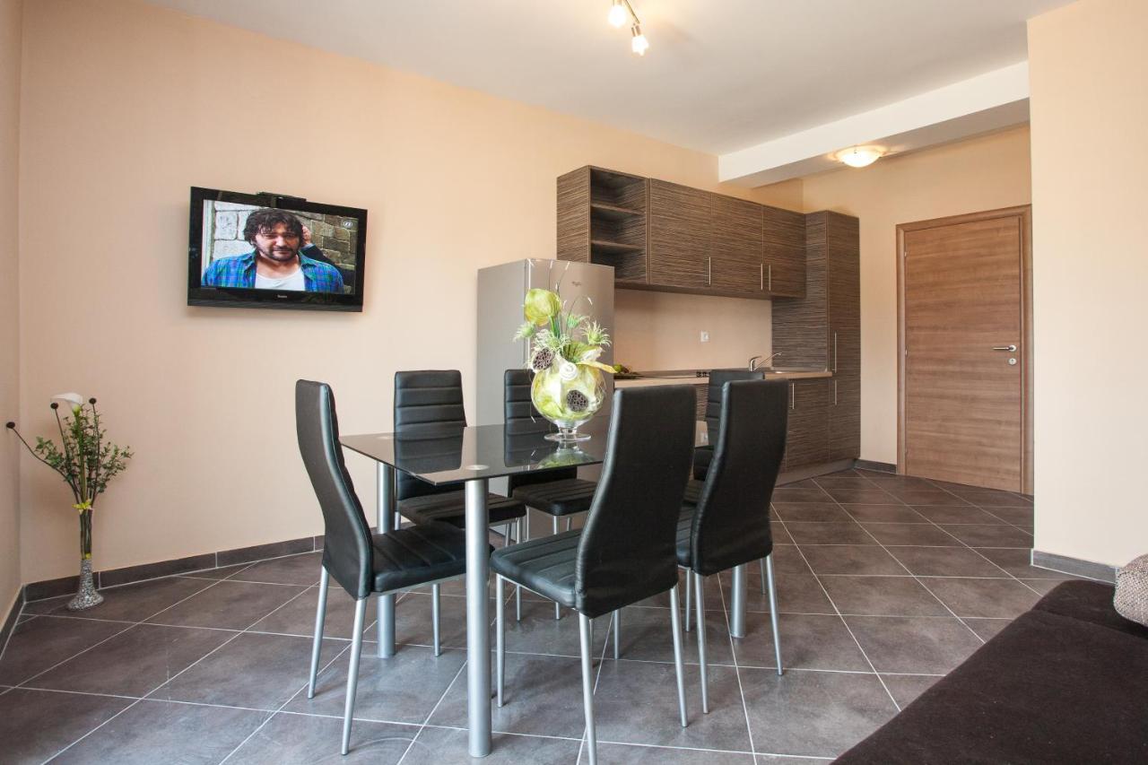 Apartments Tm Krk Town Exterior foto